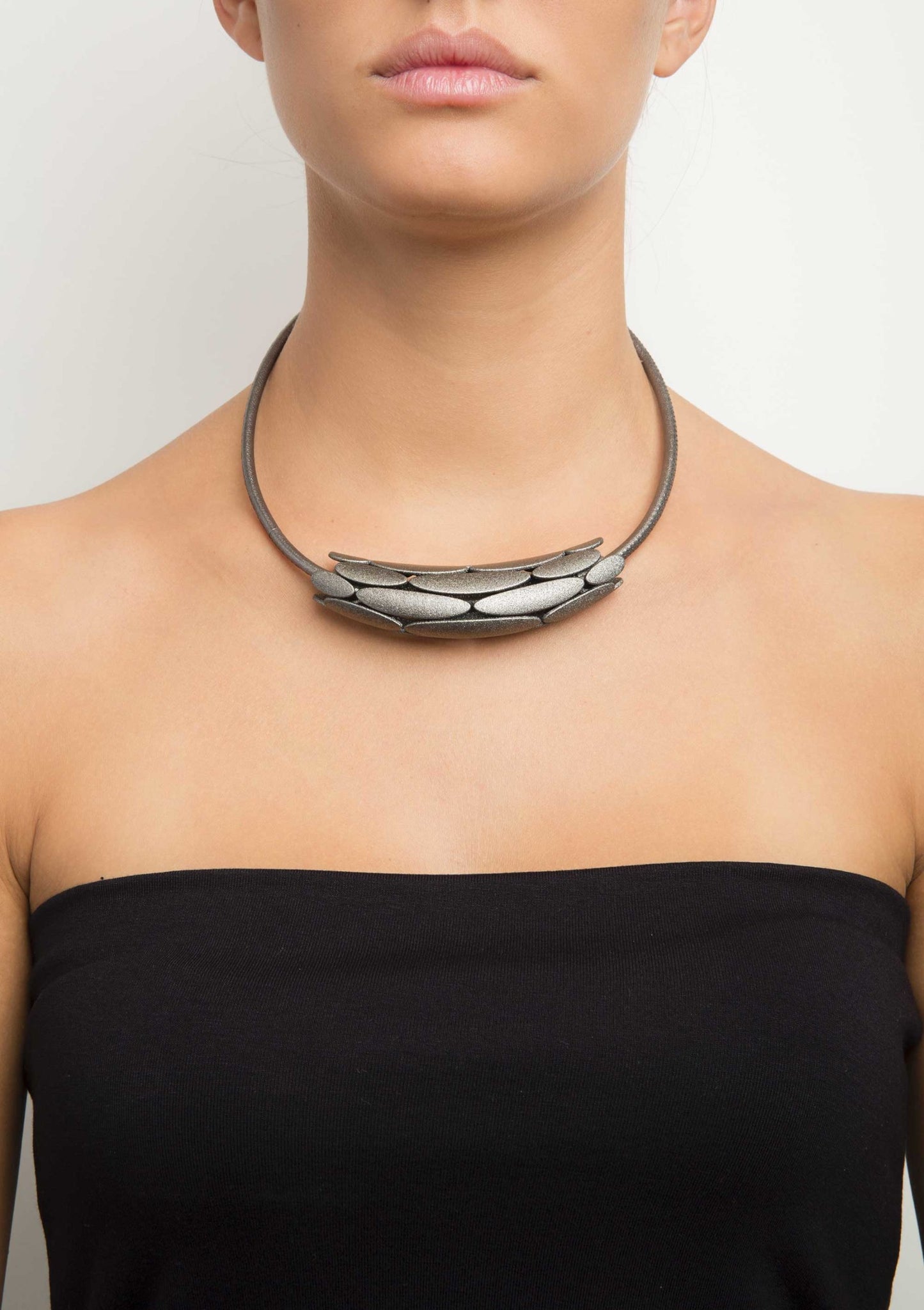 Armure Necklace
