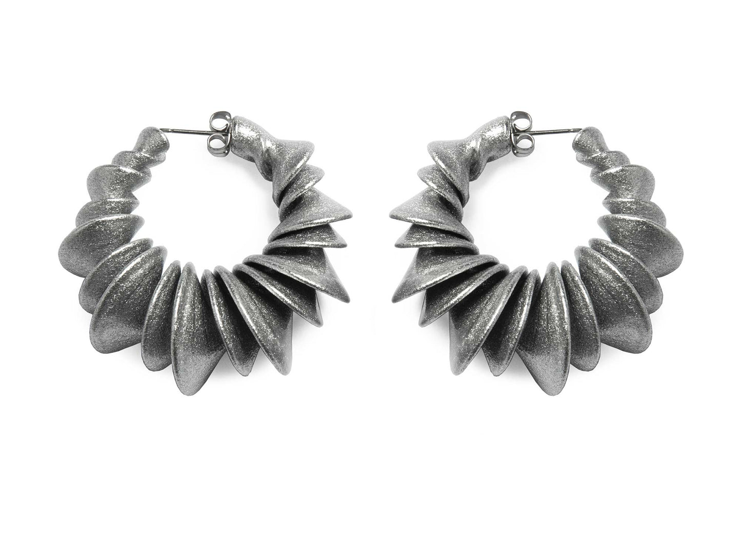 Bailong Earrings 1 (Metallic)