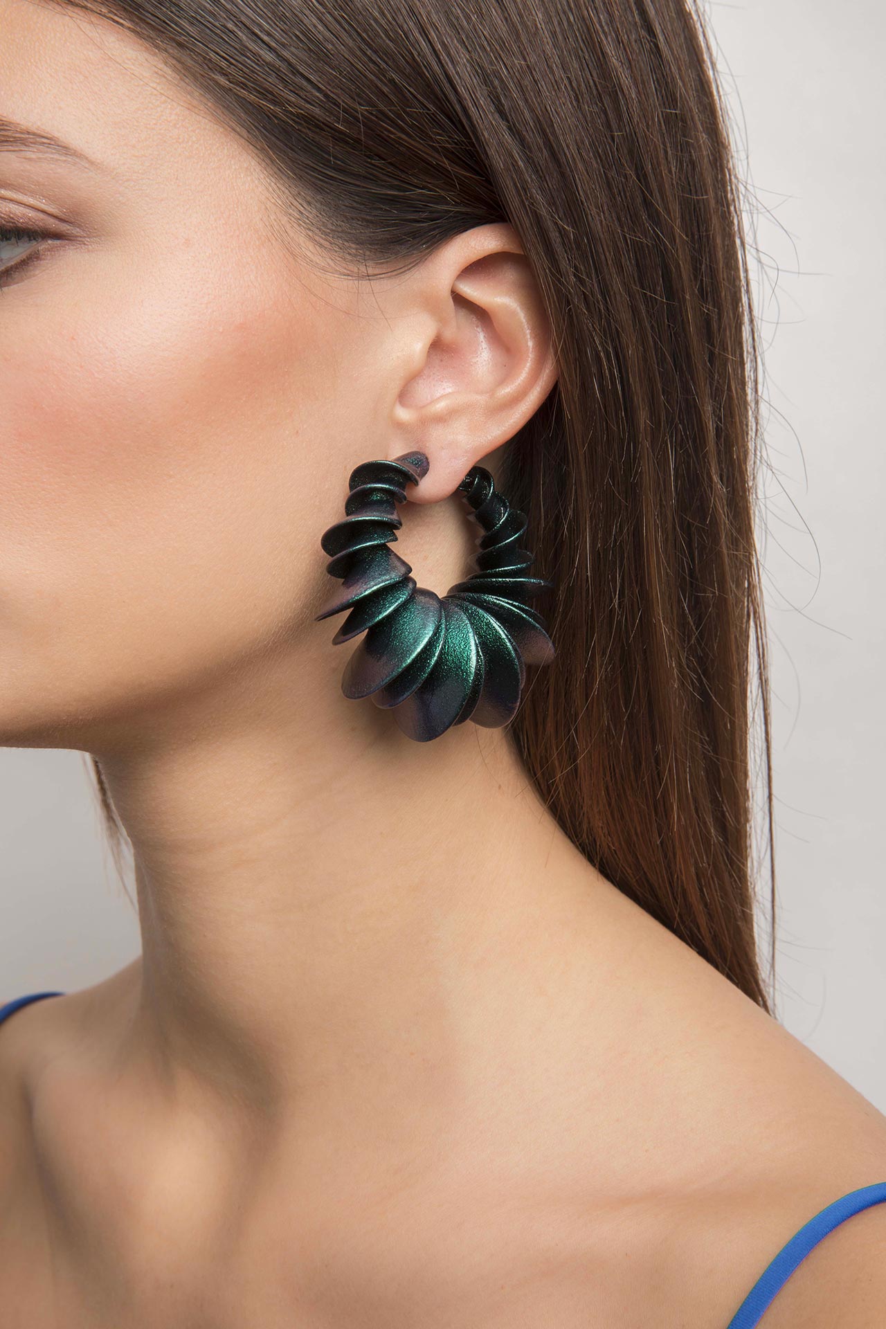 Bailong Earrings 2 (Holographic)