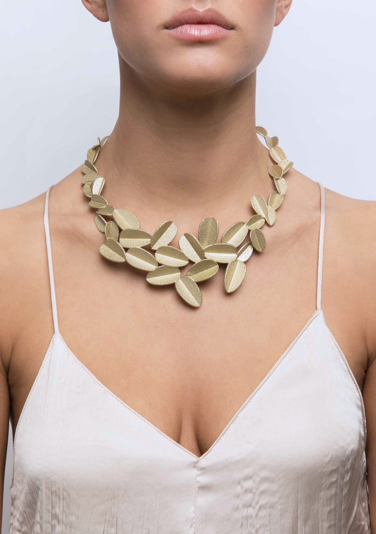 Leaves Necklace (Metallic)