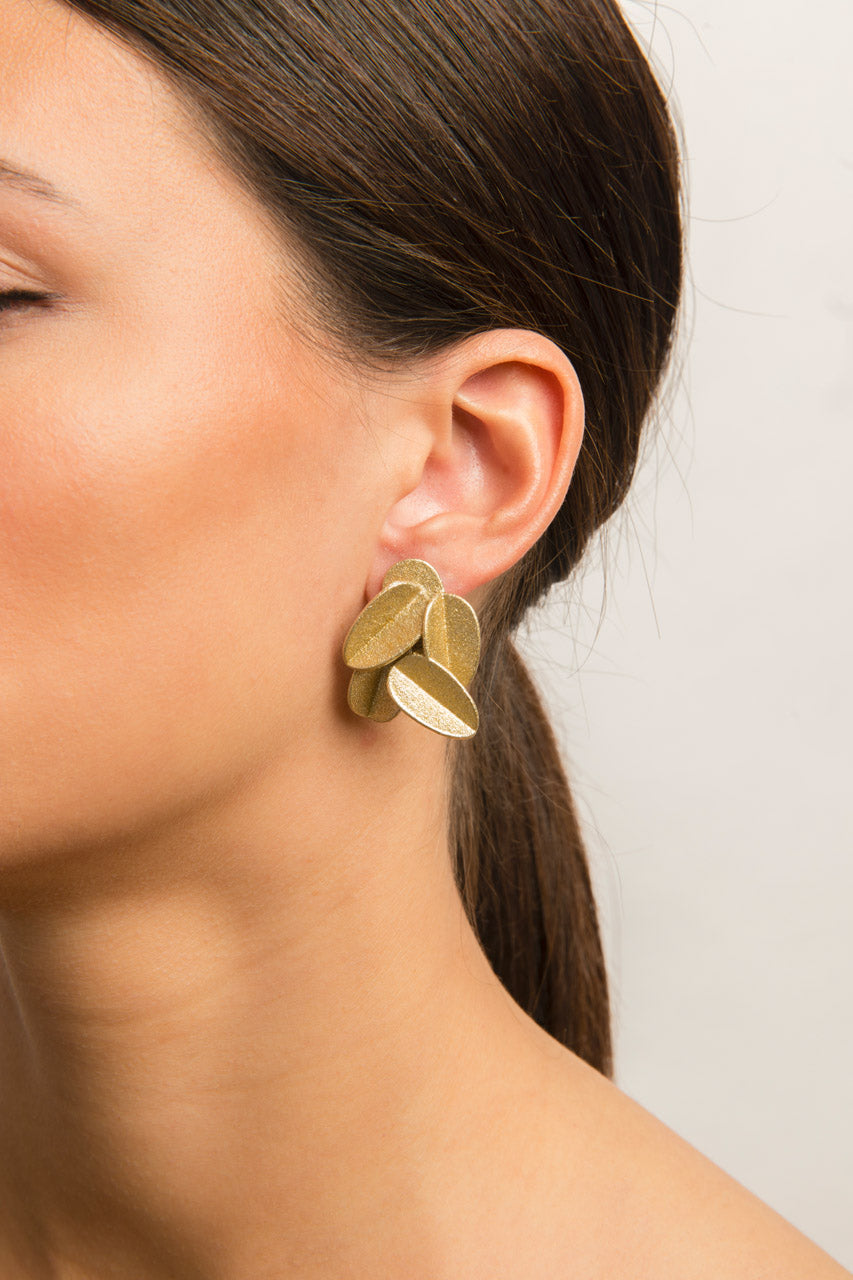 Leaves Earrings 1 (Metallic)