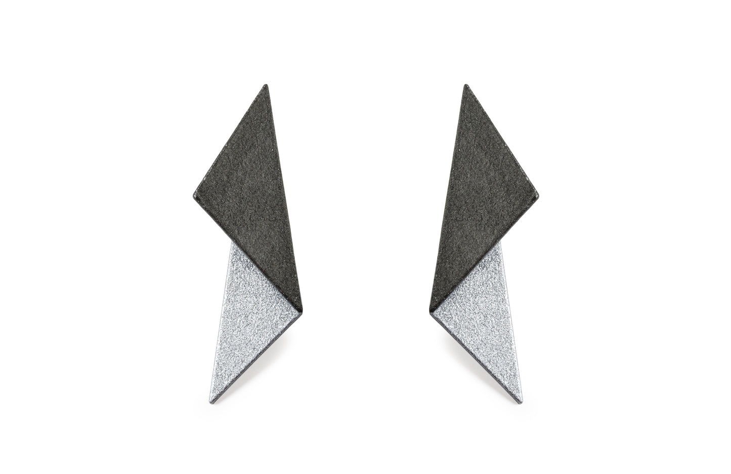 Leia Earrings 1