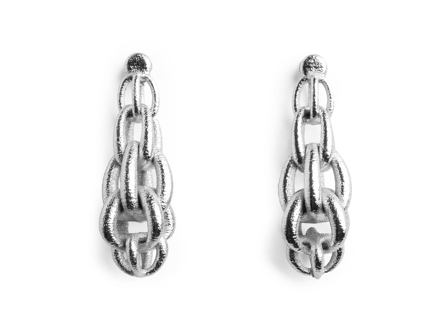 Magna Earrings 1