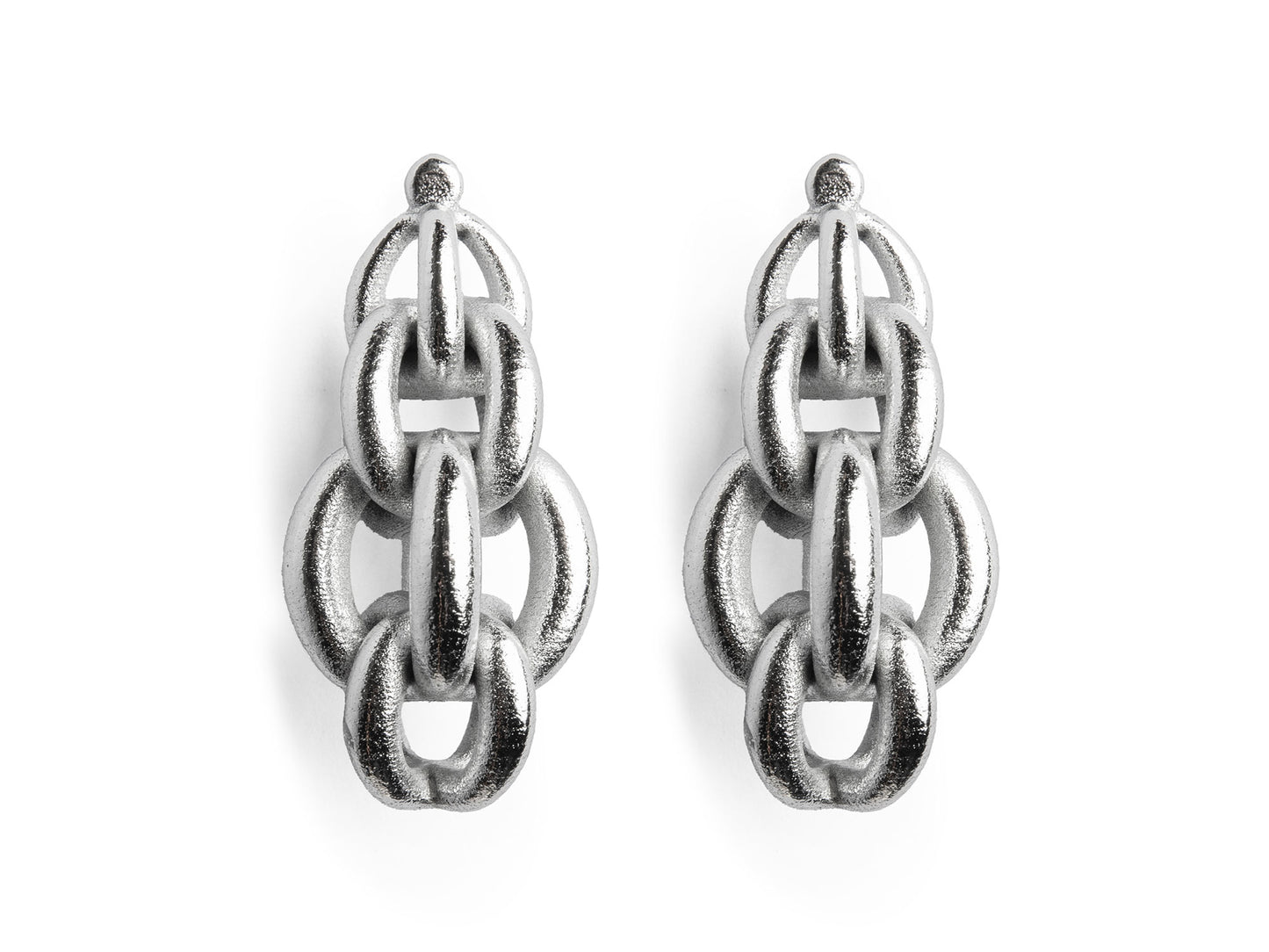 Magna Earrings 3
