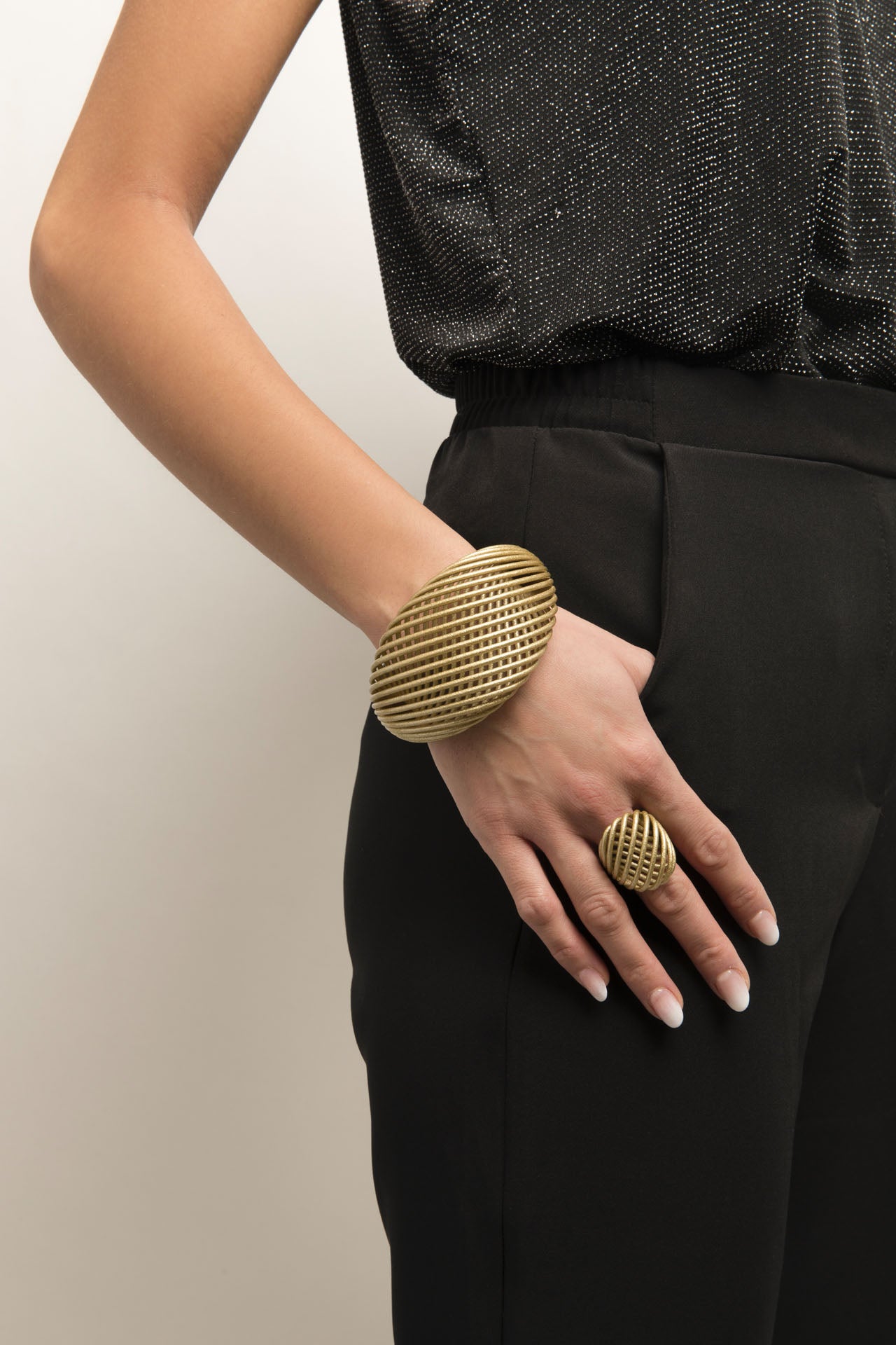 Memento Bracelet (Metallic)