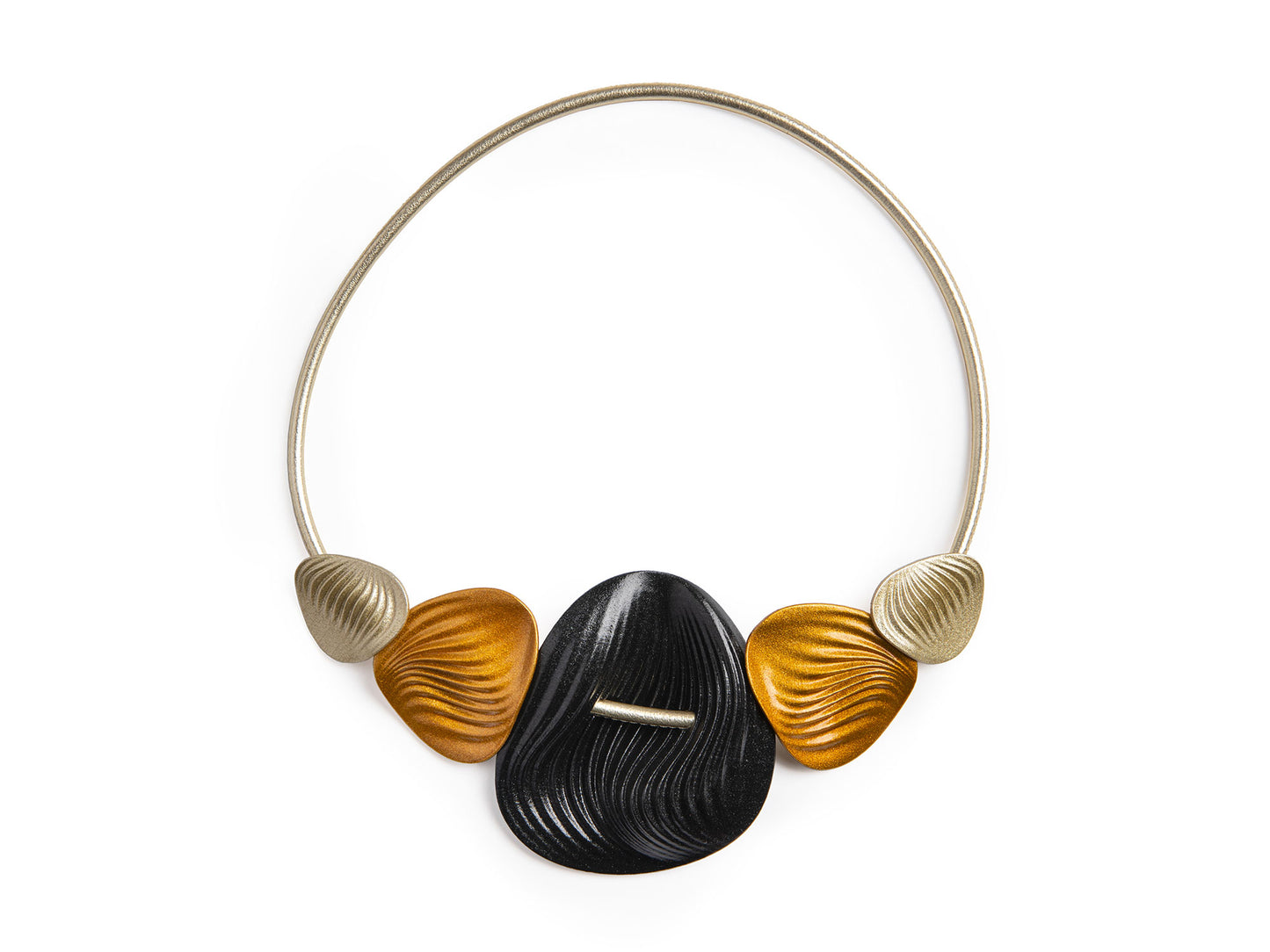 Minke Necklace 2