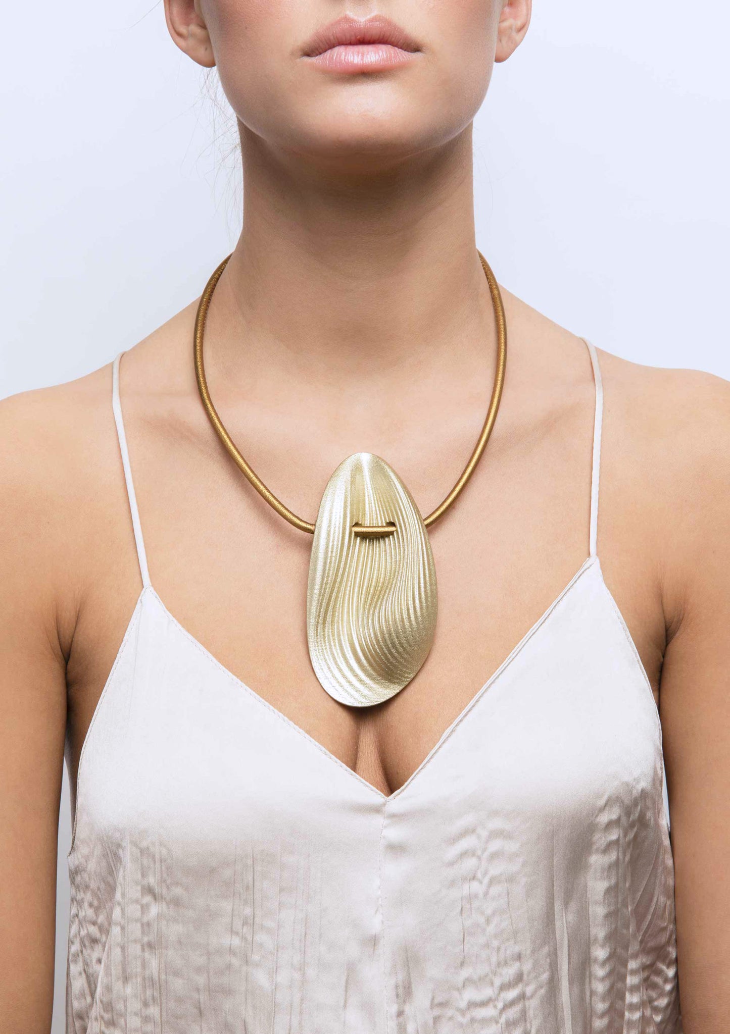 Minke Necklace 1