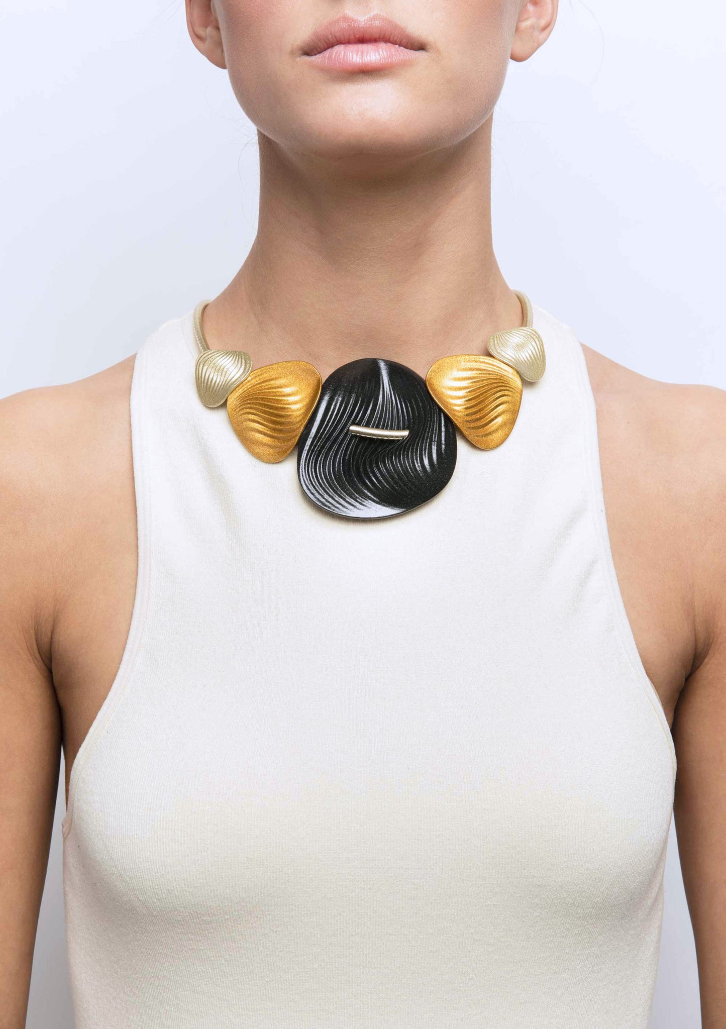 Minke Necklace 2