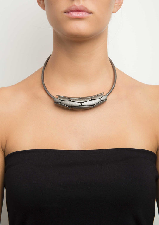 Armure Necklace