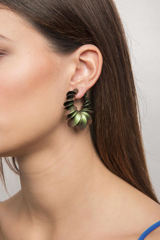 Bailong Earrings 1 (Holographic)