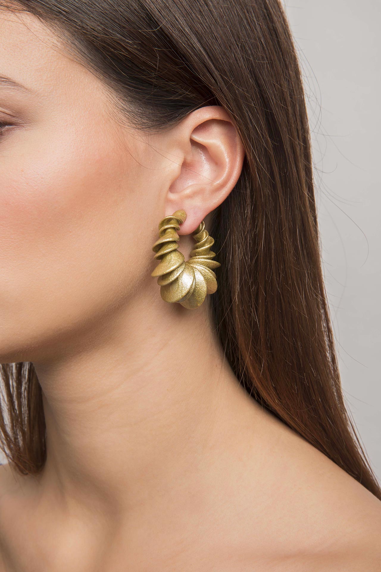 Bailong Earrings 1 (Metallic)