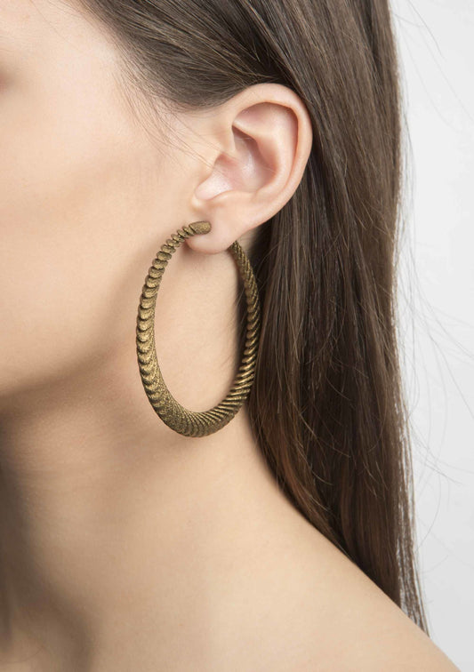 Bern Earrings 2 (Metallic)